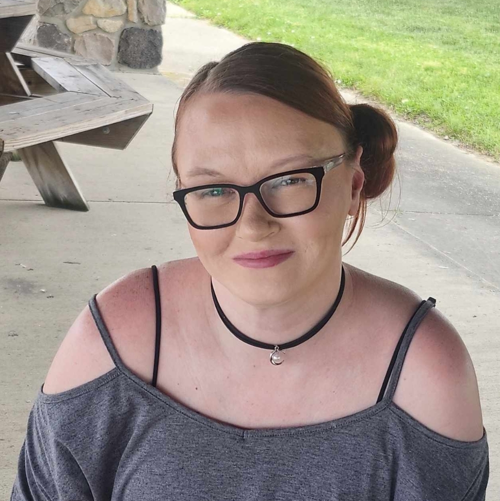 Meet your Posher, Amanda